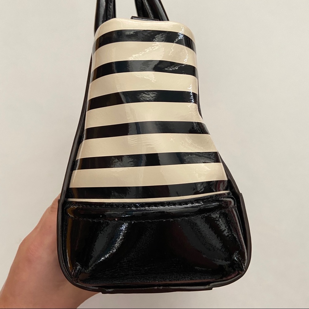 KATE SPADE Gigi in Chelsea Park Patent purse - Picture 7 of 12